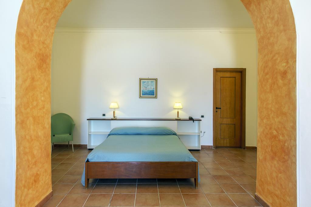 Hotel La Corricella Прочида Екстериор снимка